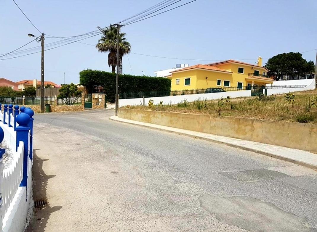 Porto Dinheiro Beach I Lourinhã Extérieur photo