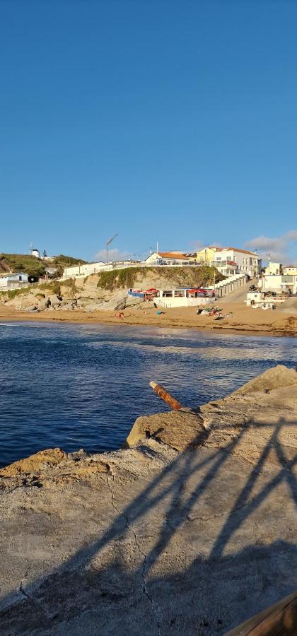 Porto Dinheiro Beach I Lourinhã Extérieur photo